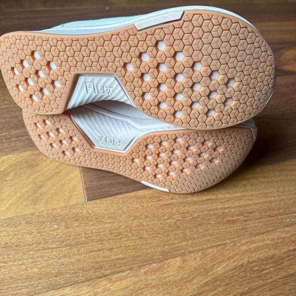 Flux Stylish Women's Sneakers in Blush Color - Picture 7 of 7